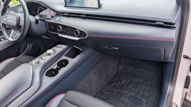2023 Genesis GV70 2.5T Standard