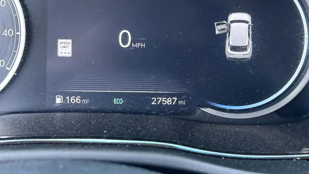 2023 Genesis GV70 2.5T Standard