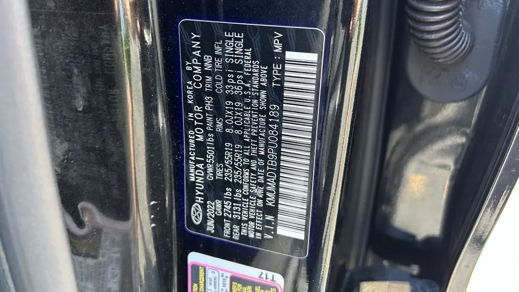2023 Genesis GV70 2.5T Standard