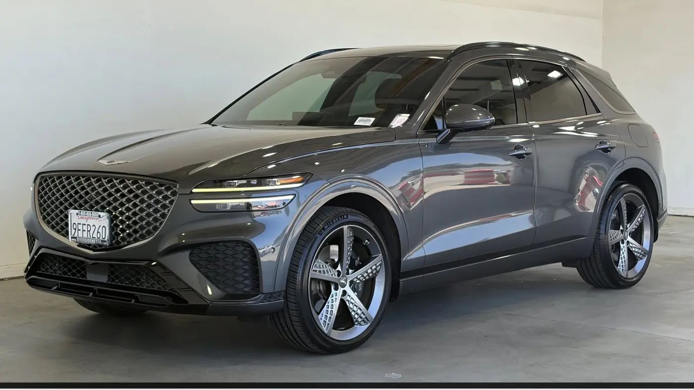 Preowned 2023 Genesis GV70 2.5T Standard for Sale
