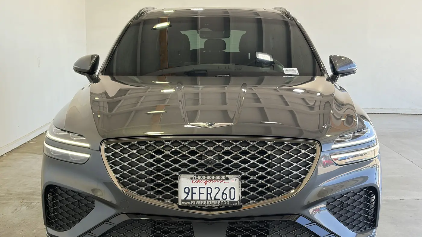2023 Genesis GV70 2.5T Standard