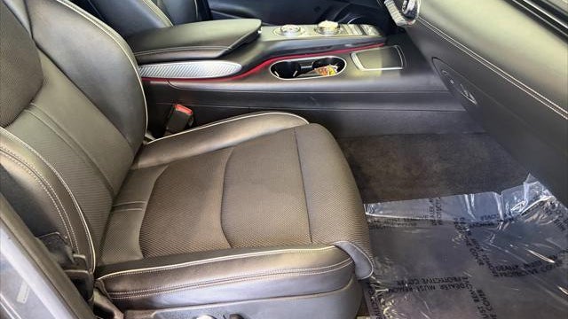 2023 Genesis GV70 2.5T Standard