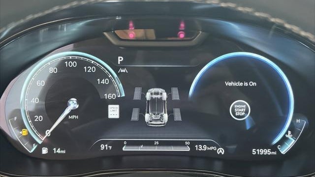 2023 Genesis GV70 2.5T Standard