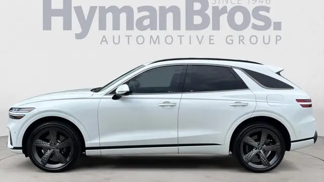 2023 Genesis GV70 2.5T Standard