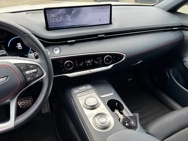 2023 Genesis Gv70 - $40,995