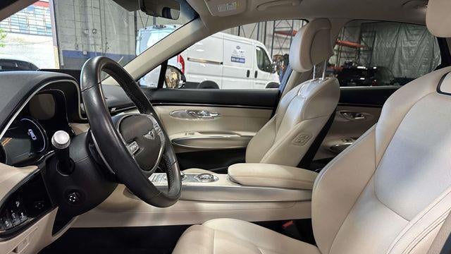 2023 Genesis GV70 2.5T Standard