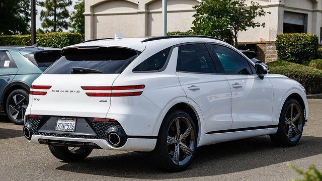 2023 Genesis GV70 2.5T Standard