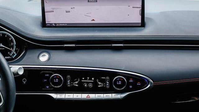 2023 Genesis GV70 2.5T Standard