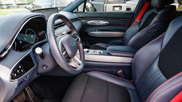 2023 Genesis GV70 2.5T Standard