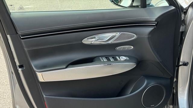 2023 Genesis GV70 2.5T Standard