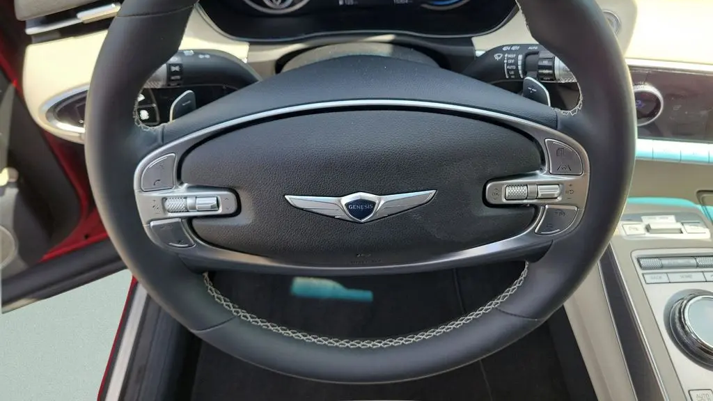 2023 Genesis GV70 2.5T Standard