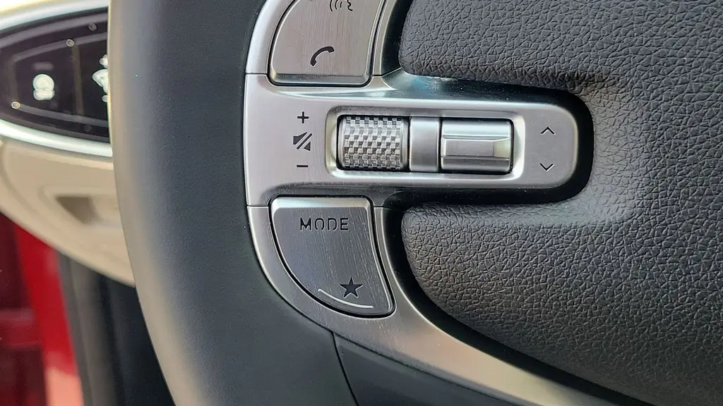 2023 Genesis GV70 2.5T Standard