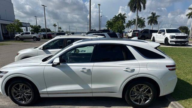 2023 Genesis GV70 2.5T Standard