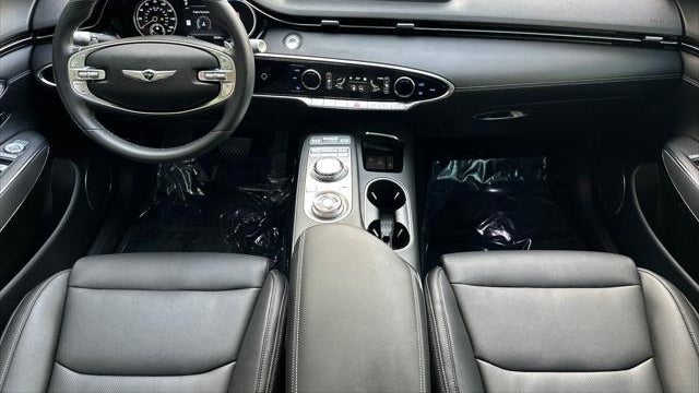 2023 Genesis GV70 2.5T Standard