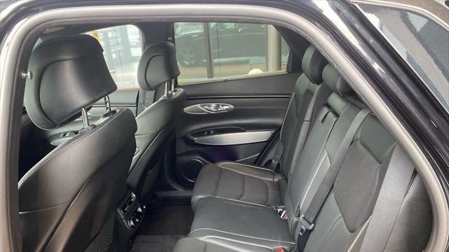 2023 Genesis GV70 2.5T Standard