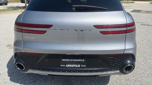 2023 Genesis GV70 2.5T Standard