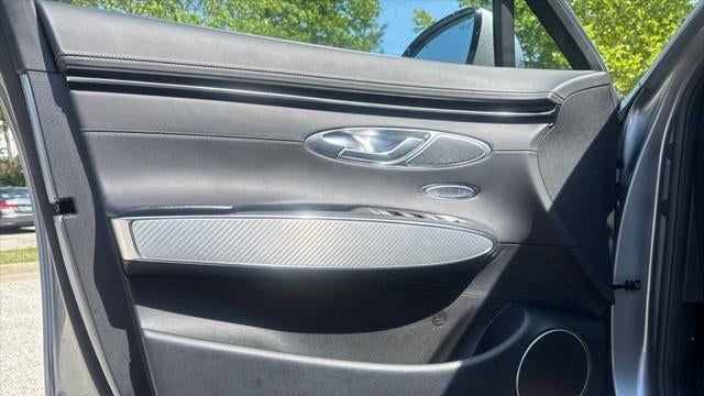 2023 Genesis GV70 2.5T Standard