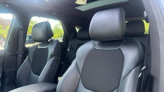 2023 Genesis GV70 2.5T Standard