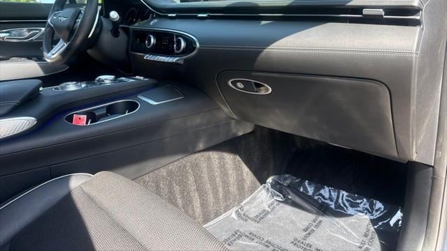 2023 Genesis GV70 2.5T Standard