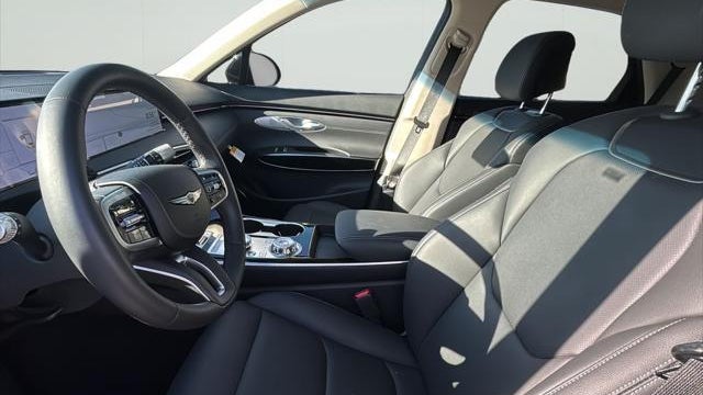 2026 Genesis GV70 2.5T Standard