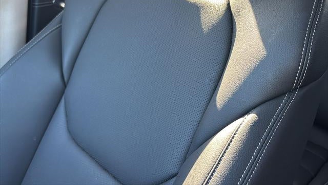2026 Genesis GV70 2.5T Standard