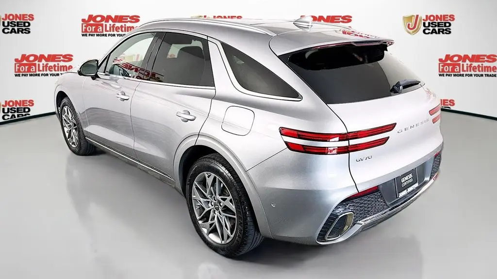 2022 Genesis GV70 2.5T Standard