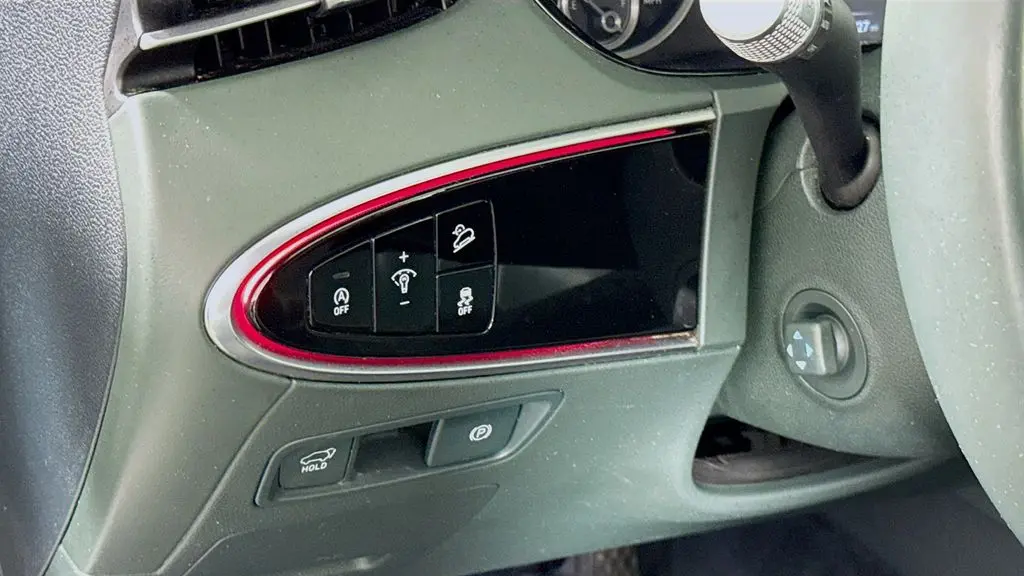 2022 Genesis GV70 2.5T Standard