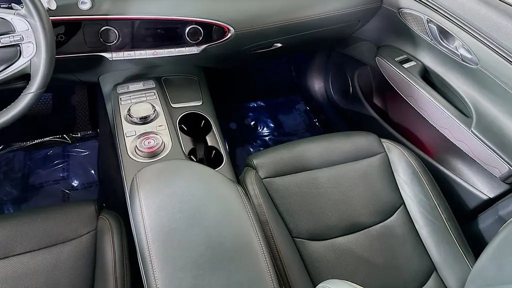 2022 Genesis GV70 2.5T Standard