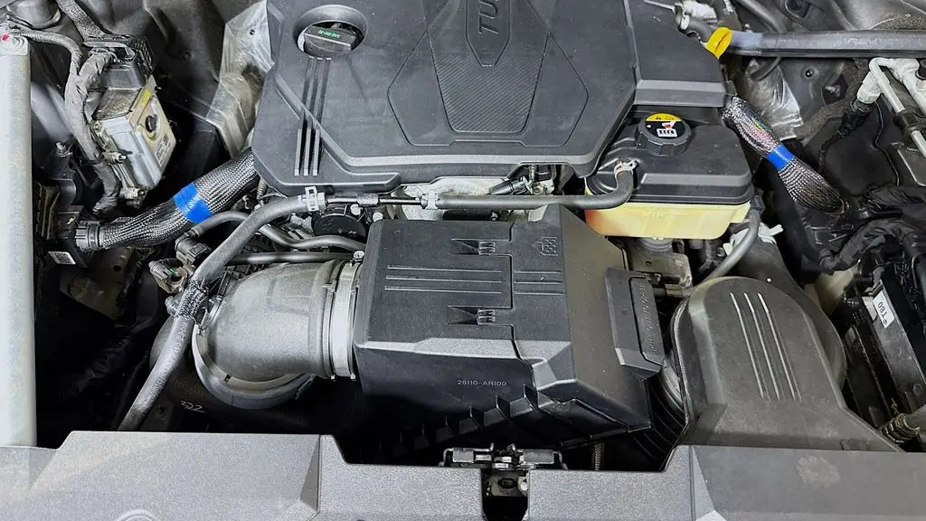 2022 Genesis GV70 2.5T Standard