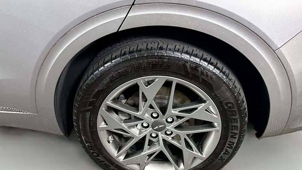 2022 Genesis GV70 2.5T Standard