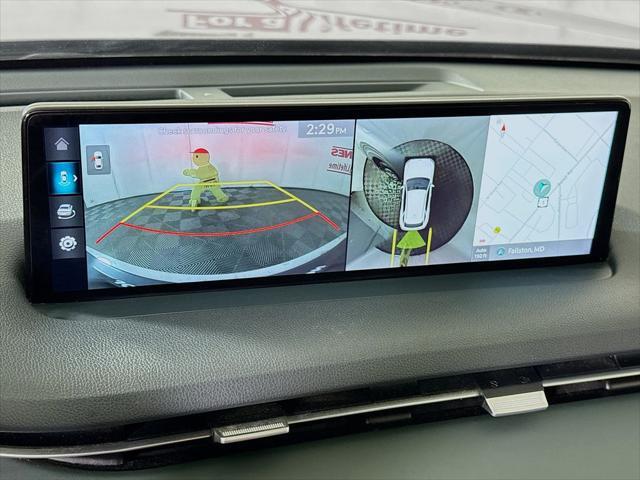 2022 Genesis Gv70 - $37,956