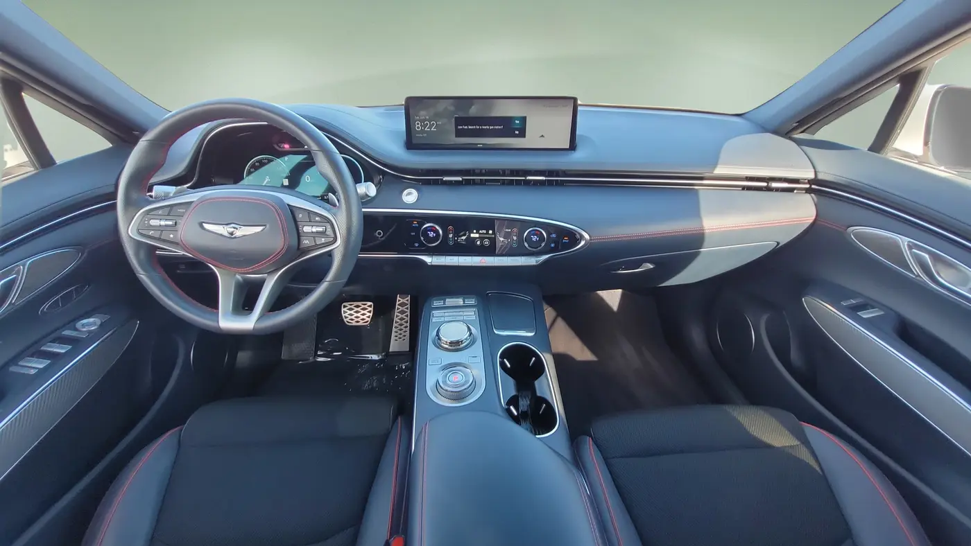 2023 Genesis GV70 2.5T Standard