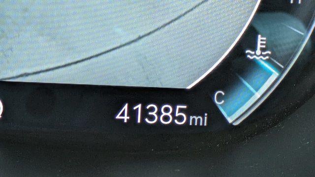 2023 Genesis GV70 2.5T Standard
