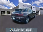 2023 GV70 Thumbnail 3