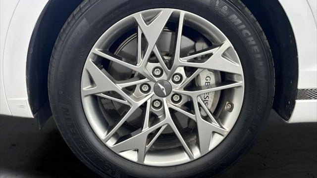 2025 Genesis GV70 2.5T Standard