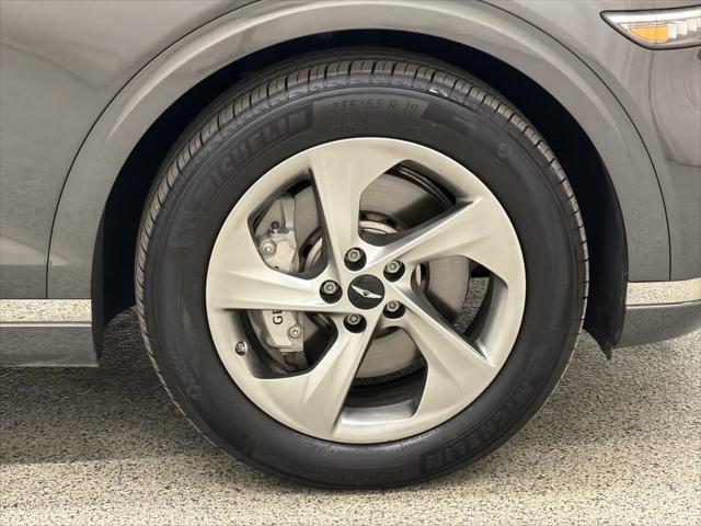 2026 Genesis Gv70 - $47,999