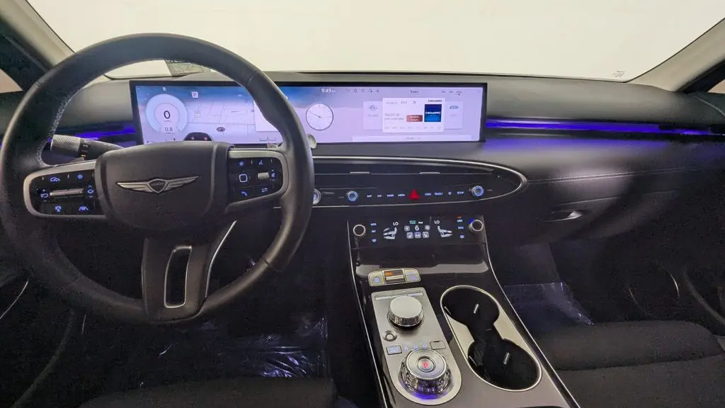 2026 Genesis GV70 2.5T Standard