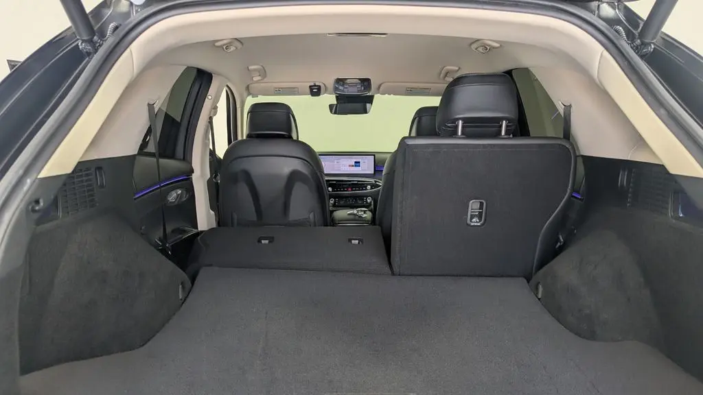 2026 Genesis GV70 2.5T Standard