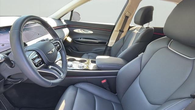 2026 Genesis GV70 2.5T Standard
