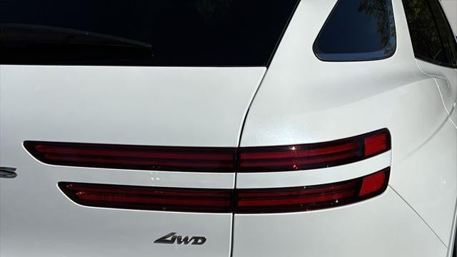 2026 Genesis GV70 2.5T Standard