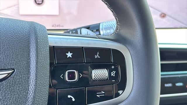2026 Genesis GV70 2.5T Standard