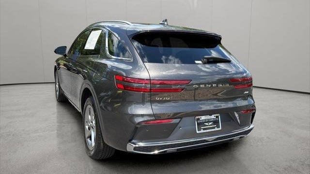 2026 Genesis GV70 2.5T Standard