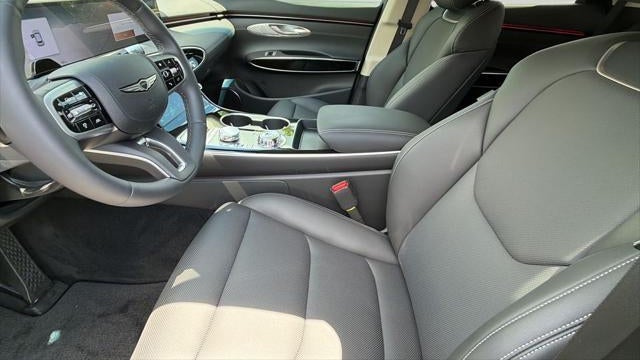2026 Genesis GV70 2.5T Standard