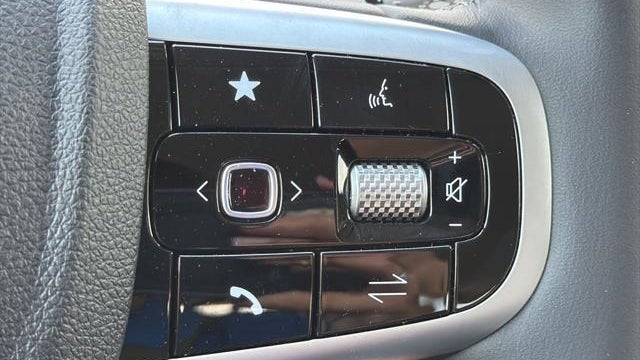 2026 Genesis GV70 2.5T Standard