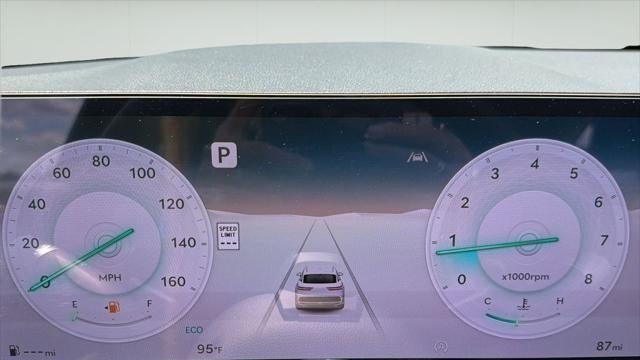 2026 Genesis GV70 2.5T Standard