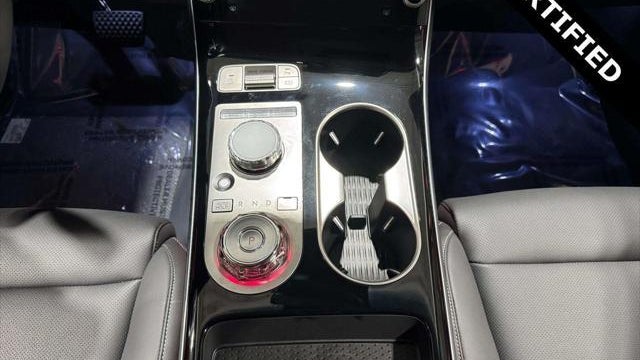 2026 Genesis GV70 2.5T Standard
