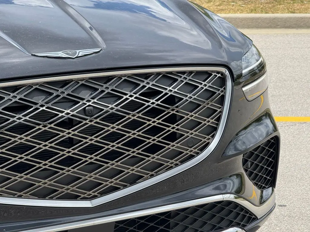 2026 Genesis Gv70 - $50,214