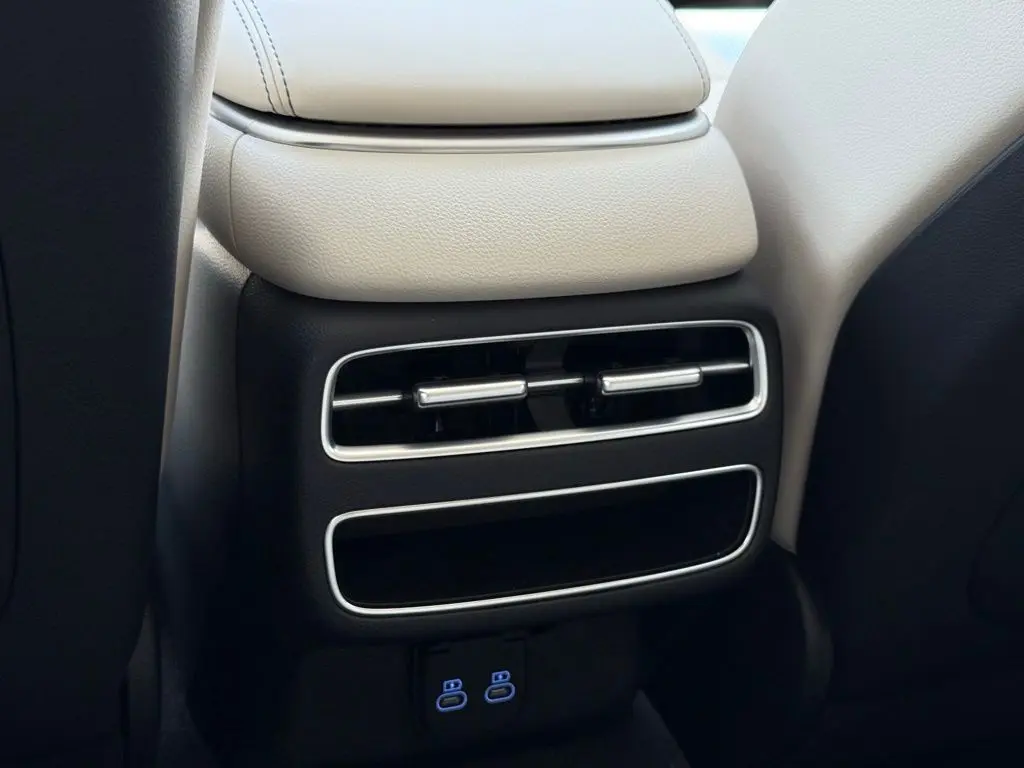 2026 Genesis Gv70 - $50,214