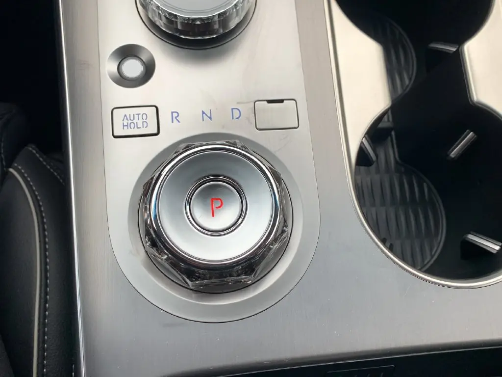 2026 Genesis Gv70 - $51,212