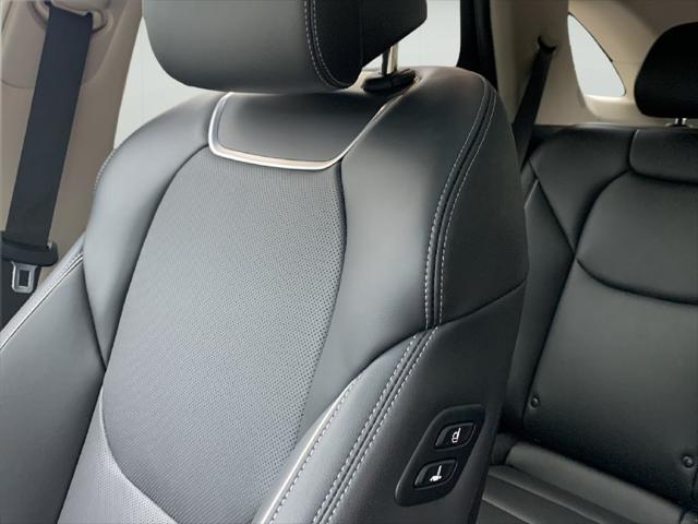 2026 Genesis Gv70 - $50,600